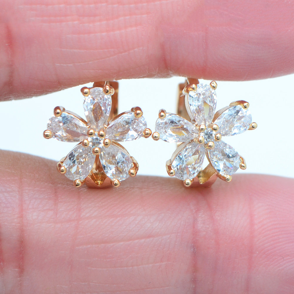 Wholesale Gold Plated Women Clear Zircon CZ Five Petal Flower Huggie Earrings Jewelry