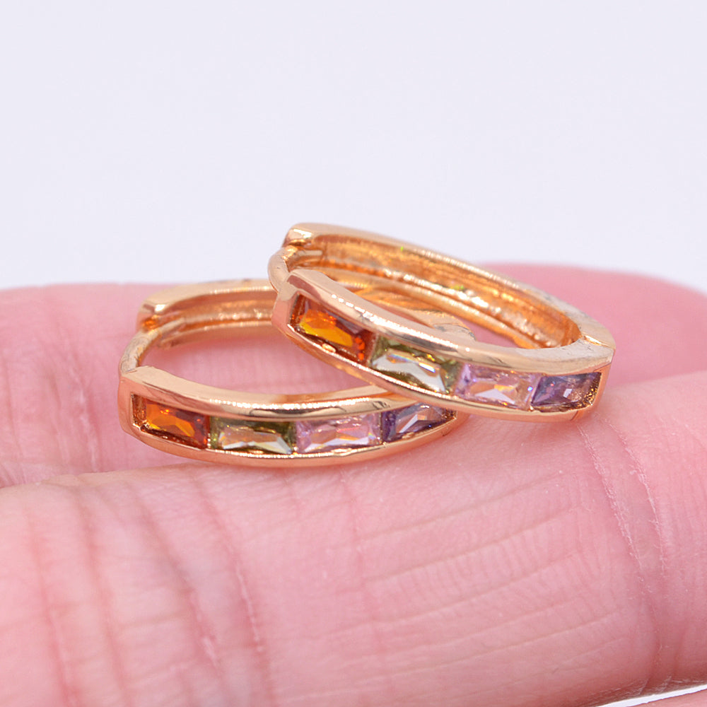 Wholesale Gold Plated Women Black White Zircon CZ Slim Hoop Huggie Earrings Jewelry