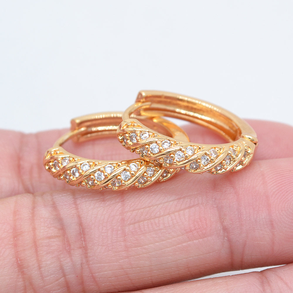 Wholesale Gold Plated Women Fashion Clear Zircon CZ Twist Hoop Huggie Earrings Jewelry