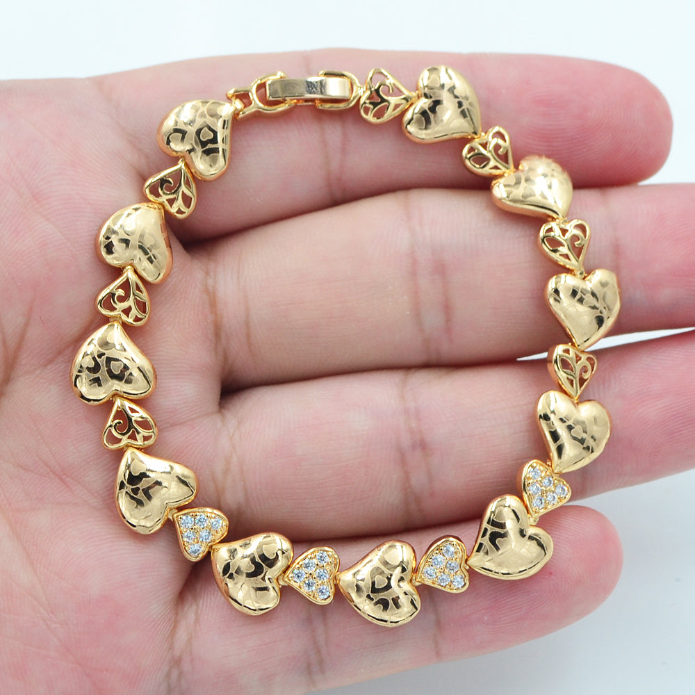 Wholesale Gold Plated Women Clear Zircon CZ Laser Engraving Love Hearts Bracelet Jewelry