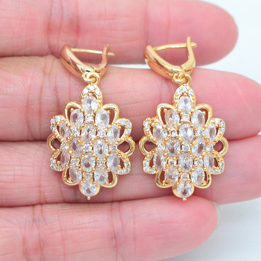 Wholesale Gold Plated Women Clear Zircon CZ Luxury Flower Dangle Huggie Earrings Jewelry