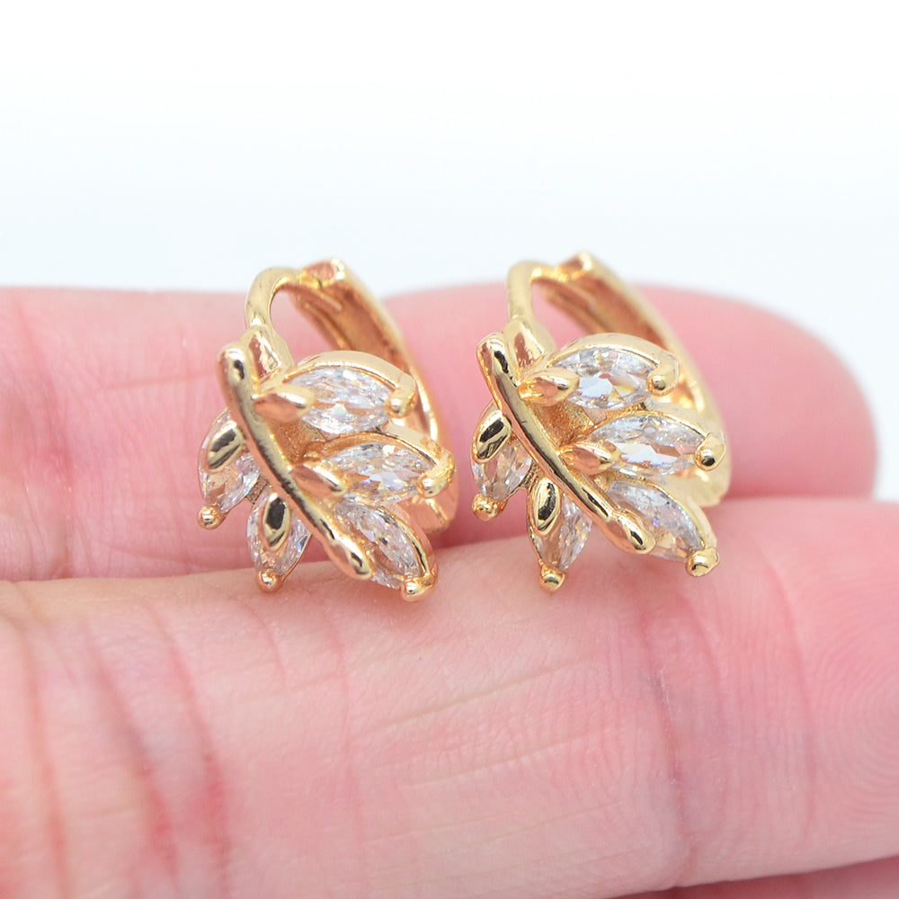 Wholesale Gold Plated Women Clear Zircon CZ Leaf Leaves Huggie Earrings Jewelry