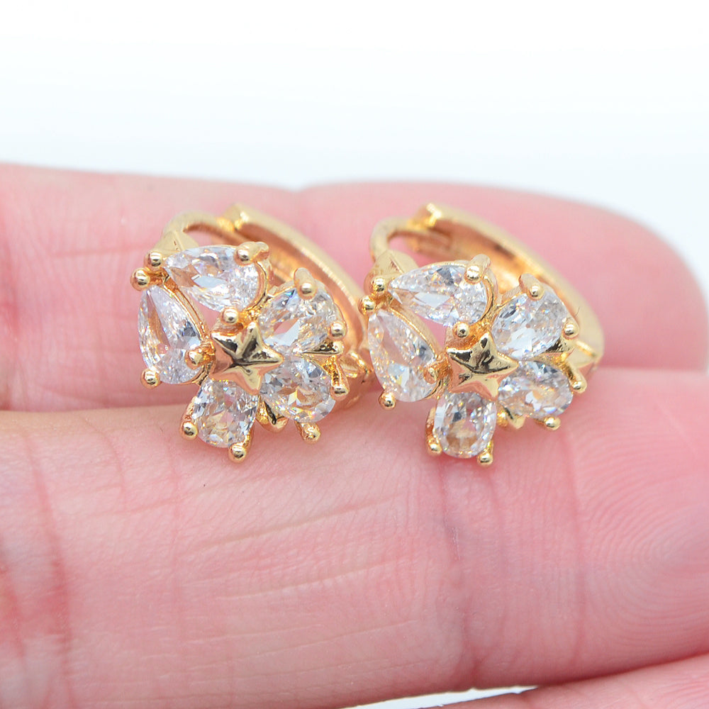 Wholesale Gold Plated Women Clear Zircon CZ Trendy Flower Huggie Earrings Jewelry