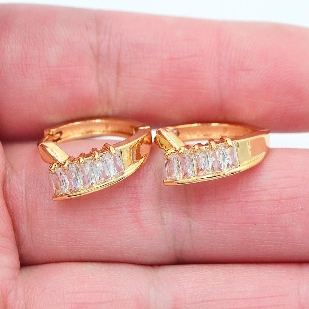Wholesale Gold Plated Women Stylish Clear Zircon CZ Hoop Huggie Earrings Jewelry