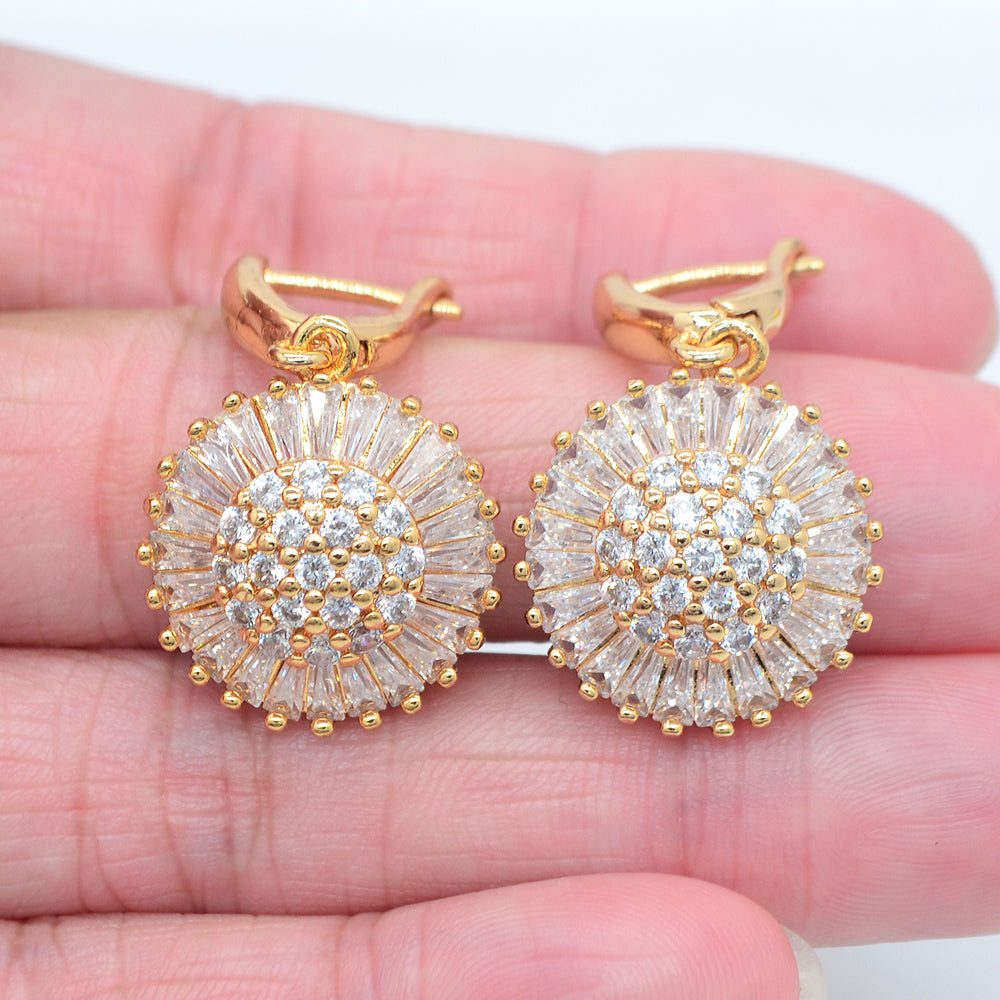 Wholesale Gold Plated Women Clear Zircon CZ Luxury Flower Dangle Huggie Wedding Earrings Jewelry