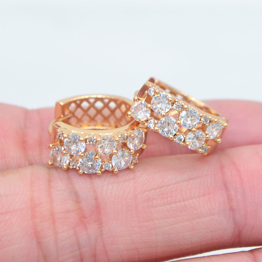 Wholesale Gold Plated Women Multicolor Zircon CZ Dots Design Huggie Earrings Jewelry
