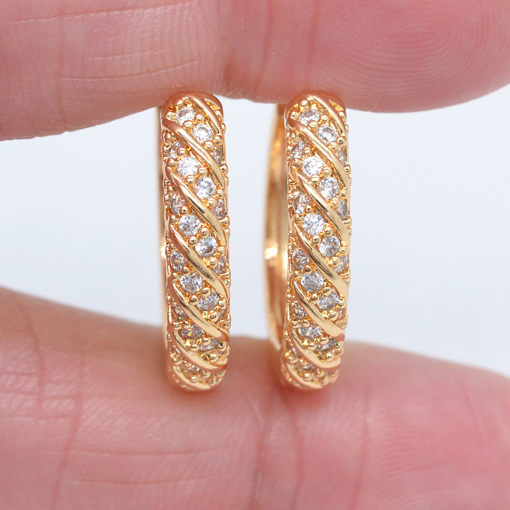 Wholesale Gold Plated Women Fashion Clear Zircon CZ Twist Hoop Huggie Earrings Jewelry