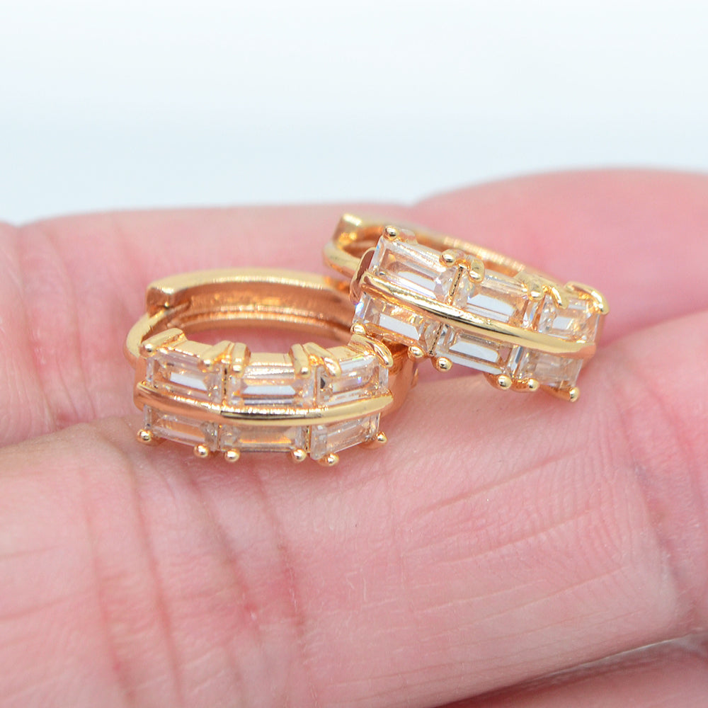 Wholesale Gold Plated Women Multicolor Zircon CZ Baguette Design Hoop Huggie Earrings Jewelry