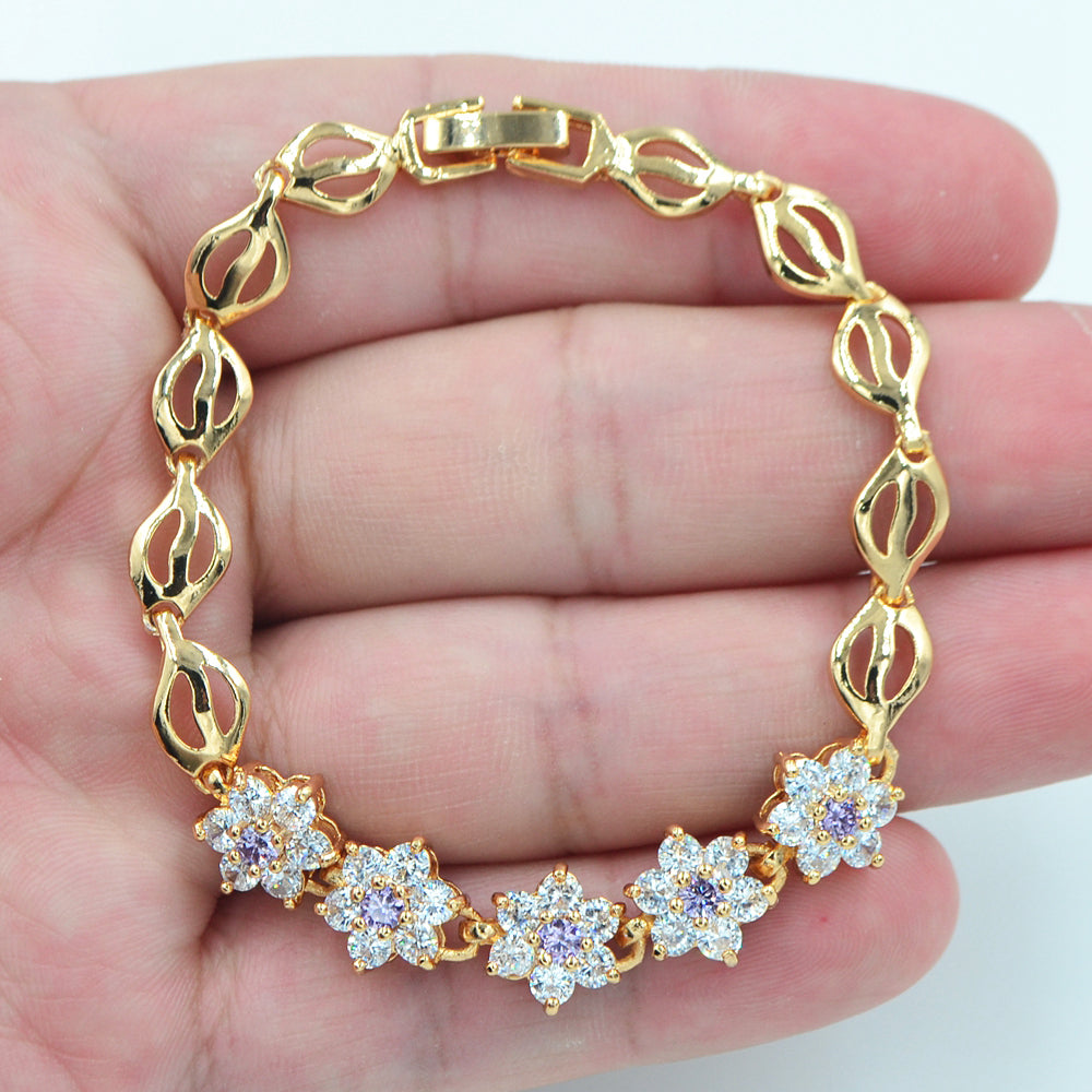 Wholesale Gold Plated Women Black Zircon CZ Cute Flowers Charm Bracelet Jewelry