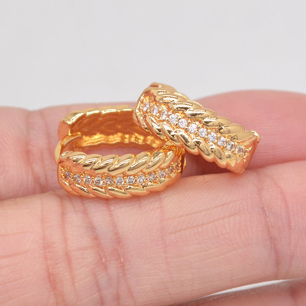 Wholesale Gold Plated Women Fashion Clear Zircon CZ Leaf Huggie Earrings Jewelry