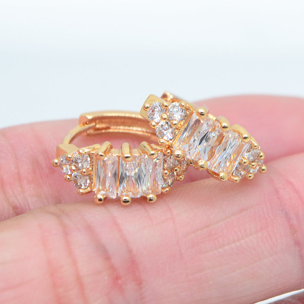 Wholesale Gold Plated Women Fashion Rainbow Zircon CZ Hoop Huggie Earrings Jewelry