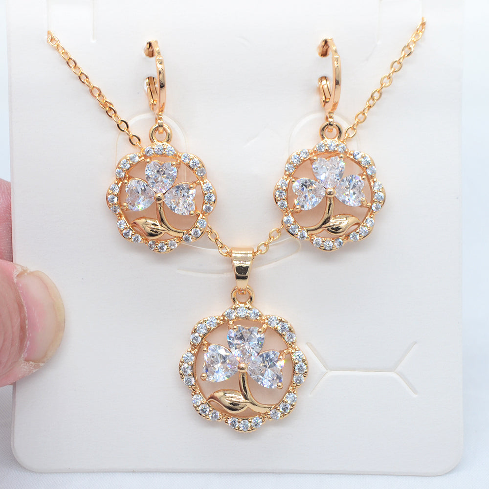Wholesale Gold Plated Women Red Zircon CZ Flower Anniversary Jewelry Set